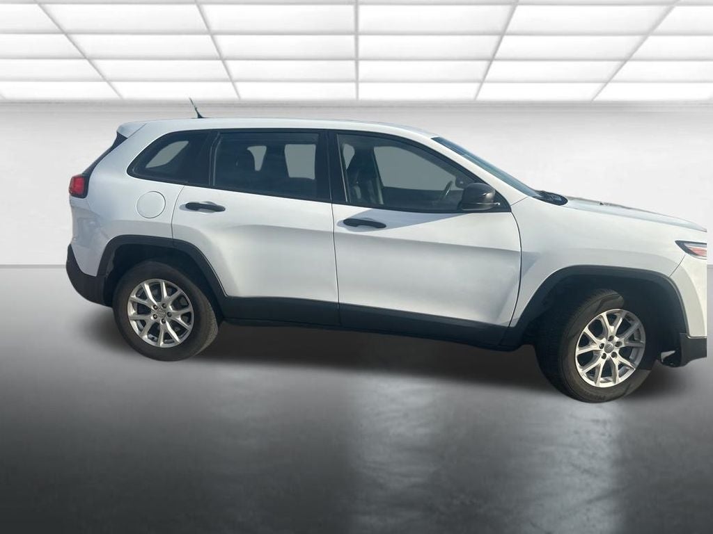 2015 Jeep Cherokee Sport