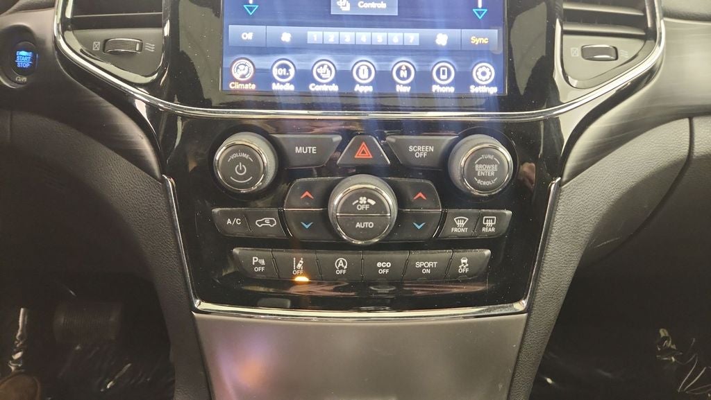 2020 Jeep Grand Cherokee Altitude