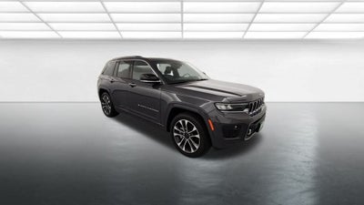 2022 Jeep Grand Cherokee Overland
