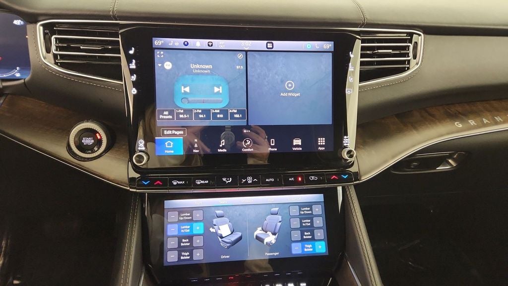 2023 Jeep Grand Wagoneer L Series II