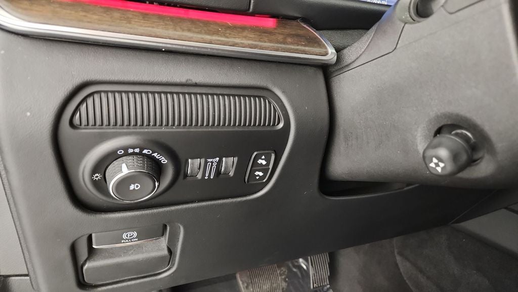 2023 Jeep Grand Wagoneer L Series II