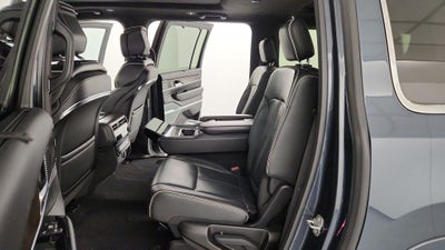 2023 Jeep Grand Wagoneer L Series II