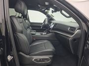 2023 Jeep Wagoneer Series II