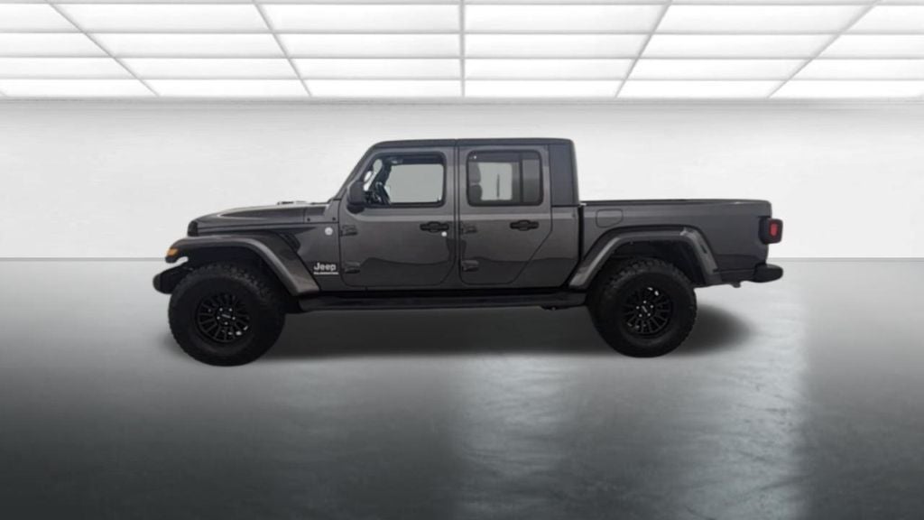 2022 Jeep Gladiator Overland