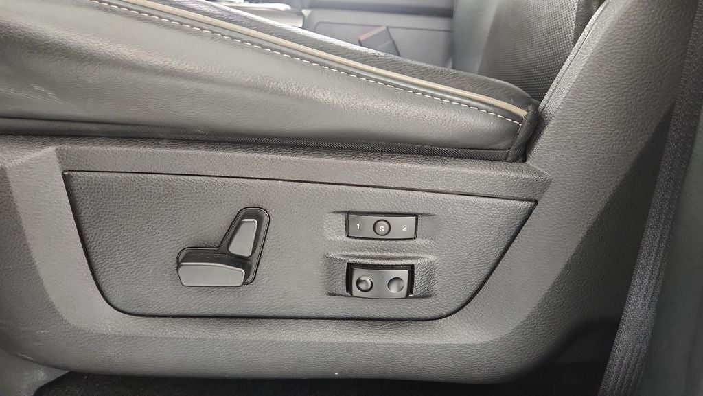 2017 RAM 1500 Limited