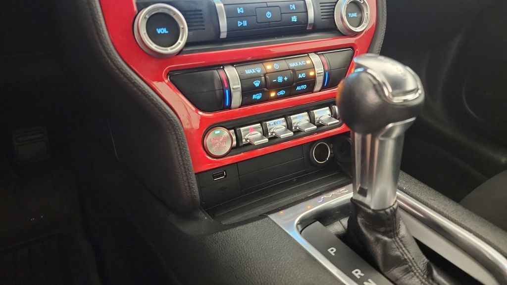 2021 Ford Mustang EcoBoost