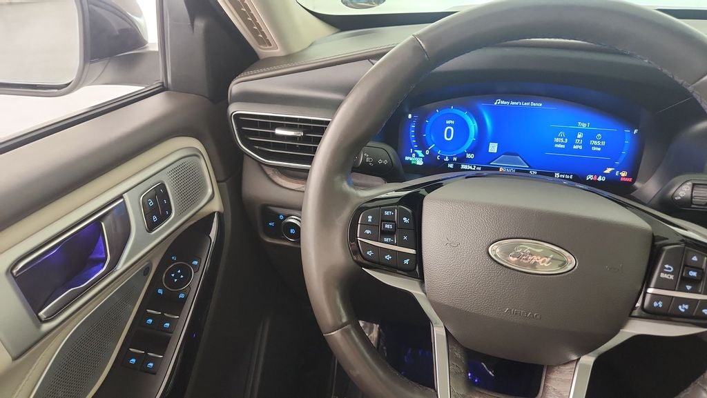 2023 Ford Explorer Platinum