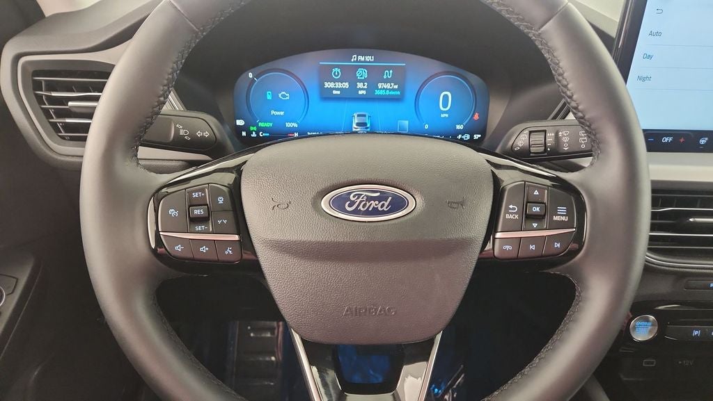 2024 Ford Escape Hybrid Platinum