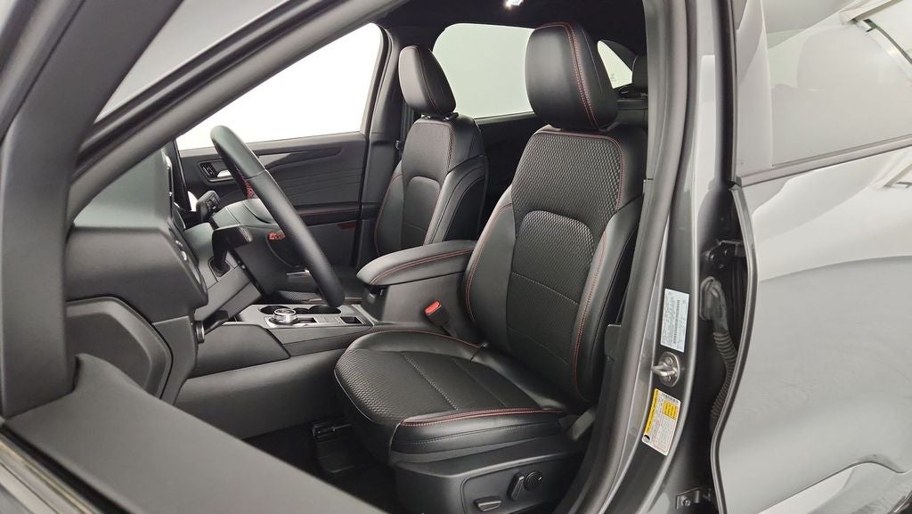 2024 Ford Escape Hybrid ST-Line Select