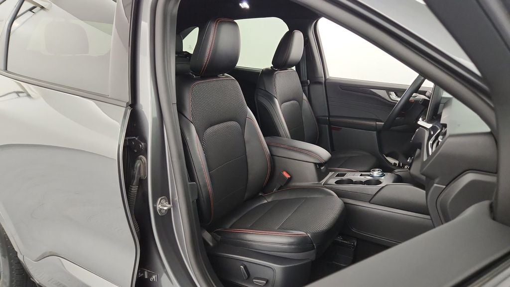 2024 Ford Escape Hybrid ST-Line Select