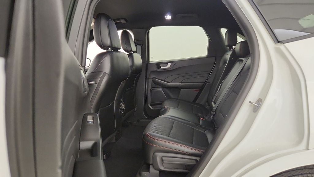 2024 Ford Escape Hybrid ST-Line Select