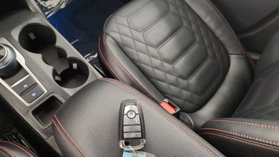 2023 Ford Escape ST-Line Elite