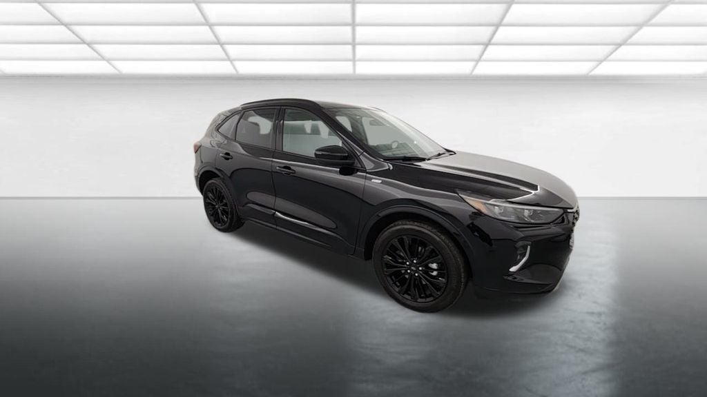 2023 Ford Escape ST-Line Elite