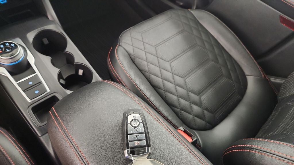 2023 Ford Escape ST-Line Elite