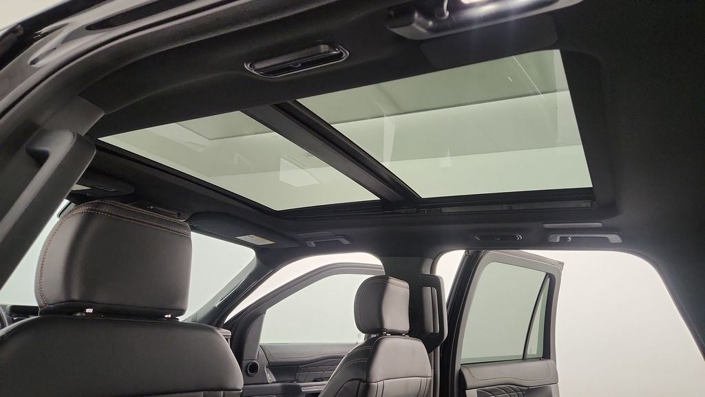 2023 Ford Expedition Max Platinum