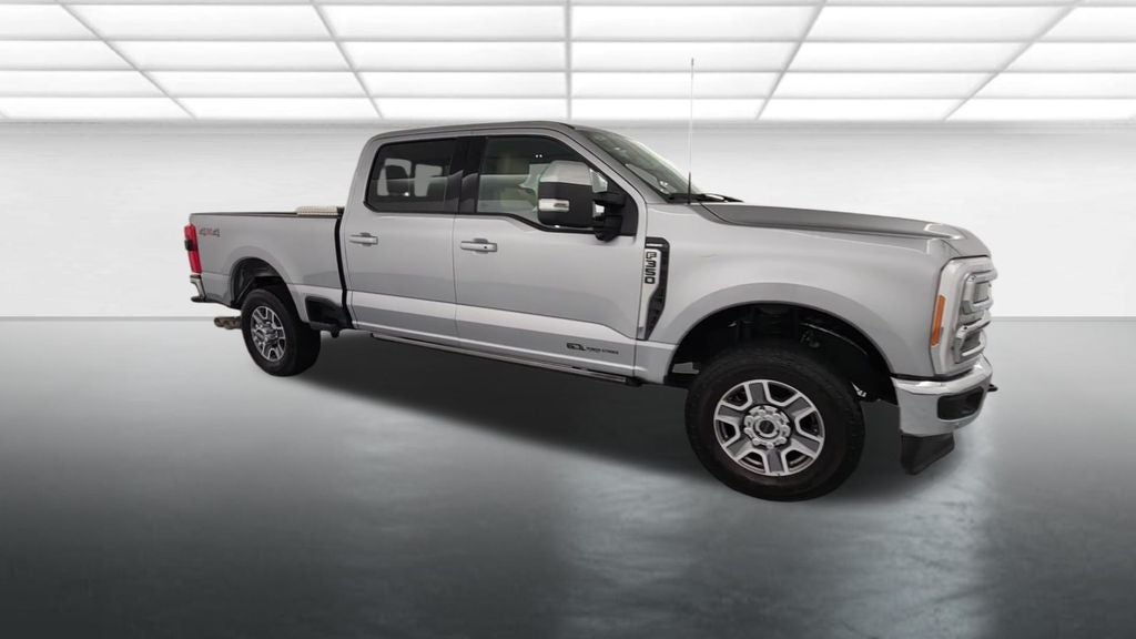 2023 Ford F-350SD Lariat