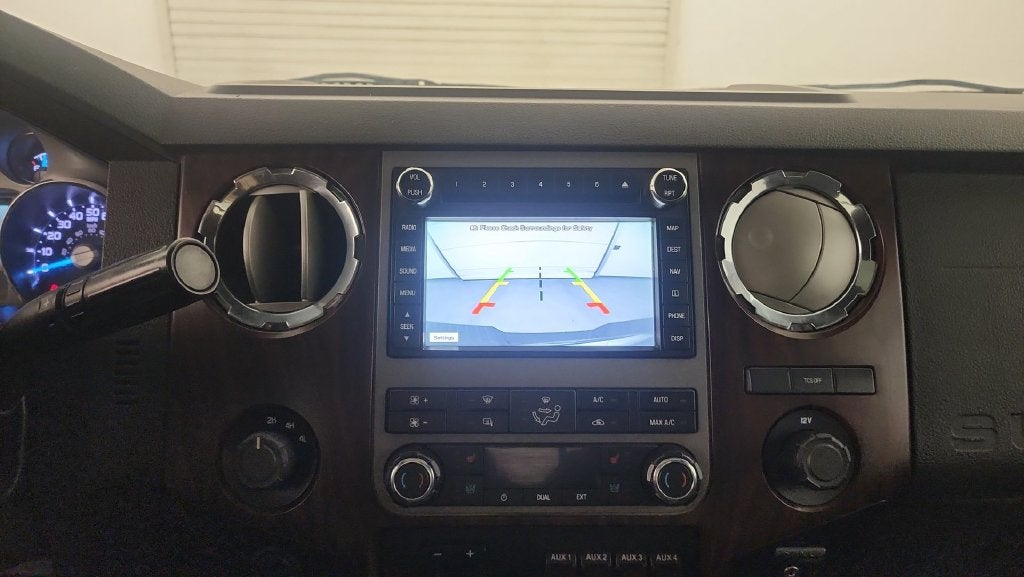 2011 Ford F-350SD Lariat DRW