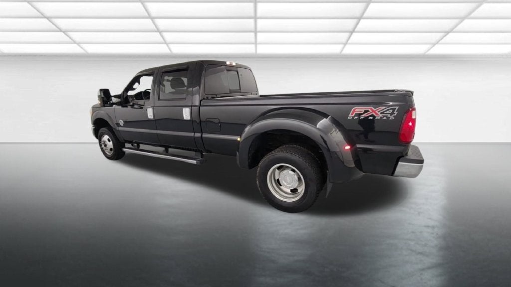 2011 Ford F-350SD Lariat DRW