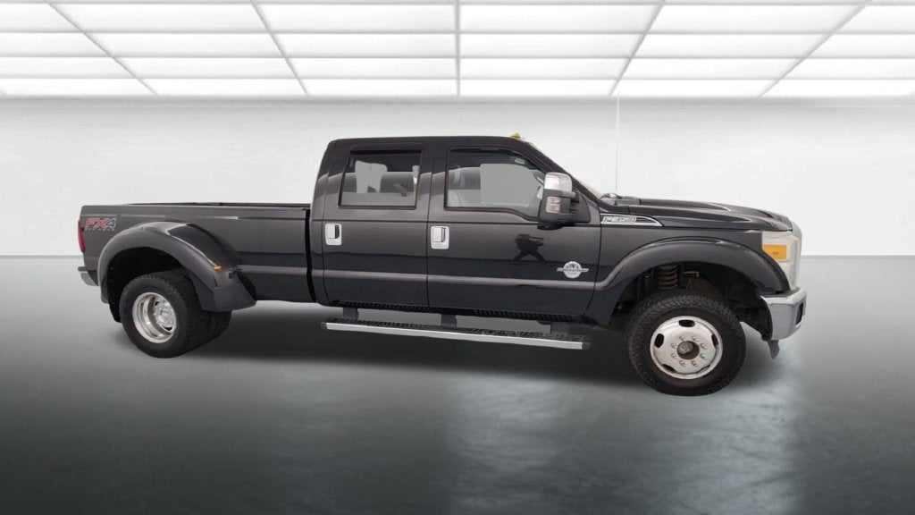 2011 Ford F-350SD Lariat DRW