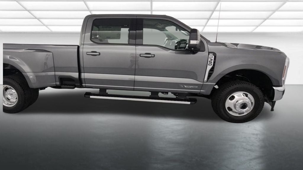 2026 Ford F-350SD XLT DRW