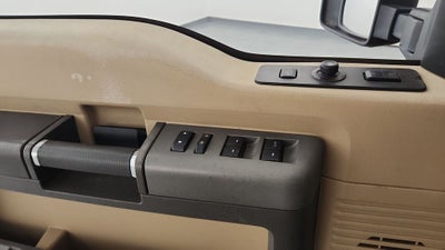 2011 Ford F-350SD Lariat DRW