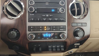 2011 Ford F-350SD Lariat DRW