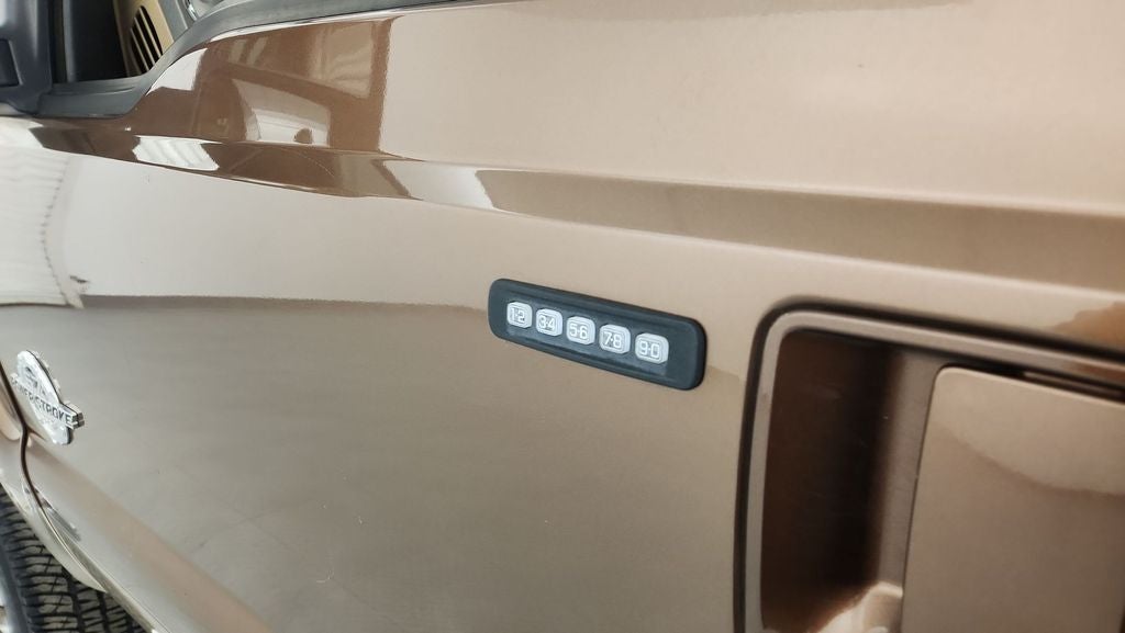 2011 Ford F-350SD Lariat DRW