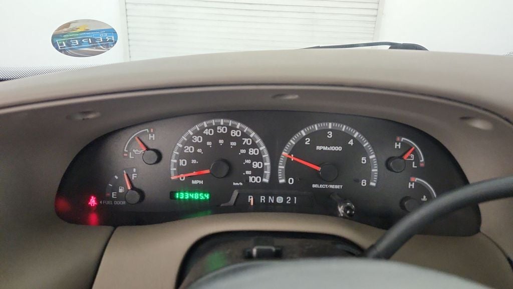 2000 Ford F-150 XL