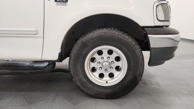 2000 Ford F-150 XL