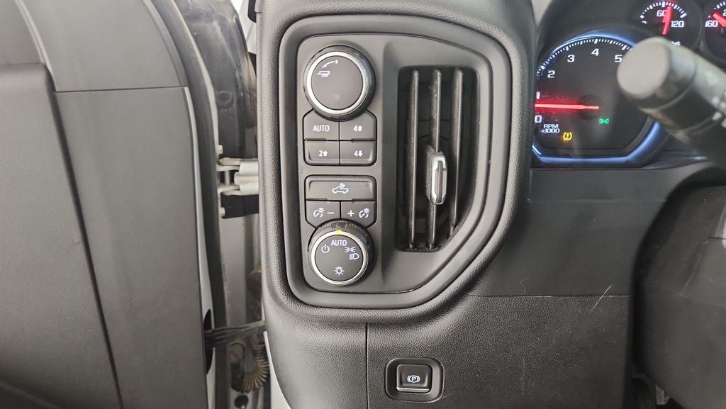 2019 Chevrolet Silverado 1500 Custom Trail Boss