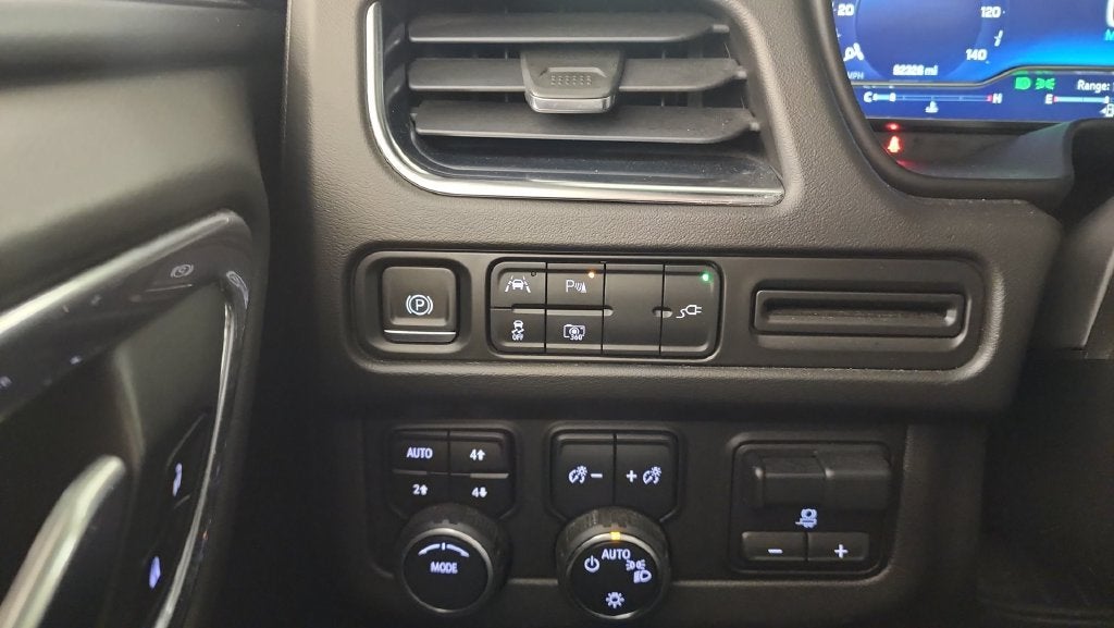 2022 Chevrolet Suburban RST