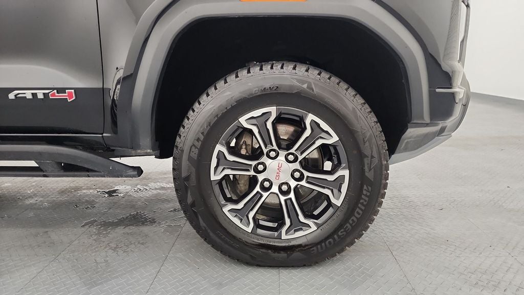 2024 GMC Canyon AT4