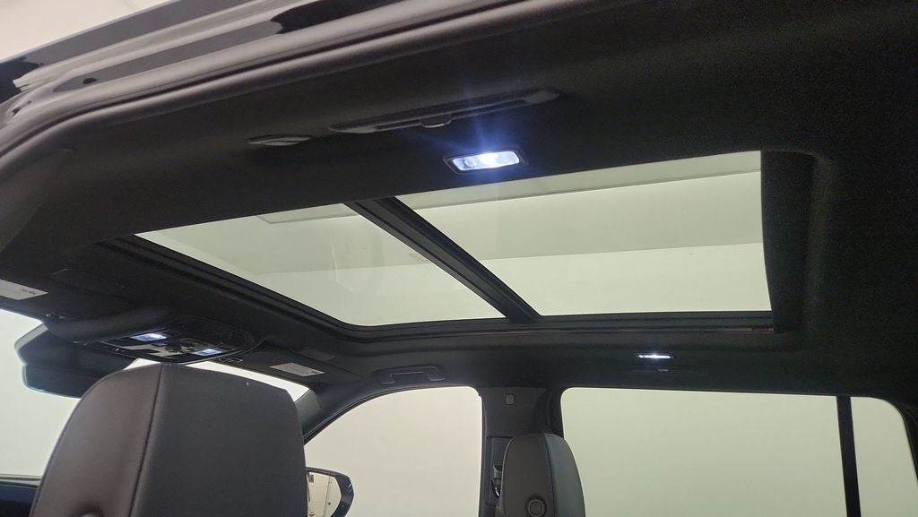 2024 Cadillac Escalade ESV Premium