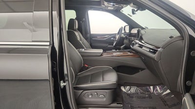 2024 Cadillac Escalade ESV Premium