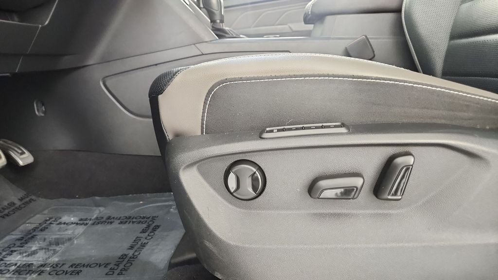 2022 Volkswagen Atlas 3.6L V6 SEL Premium R-Line