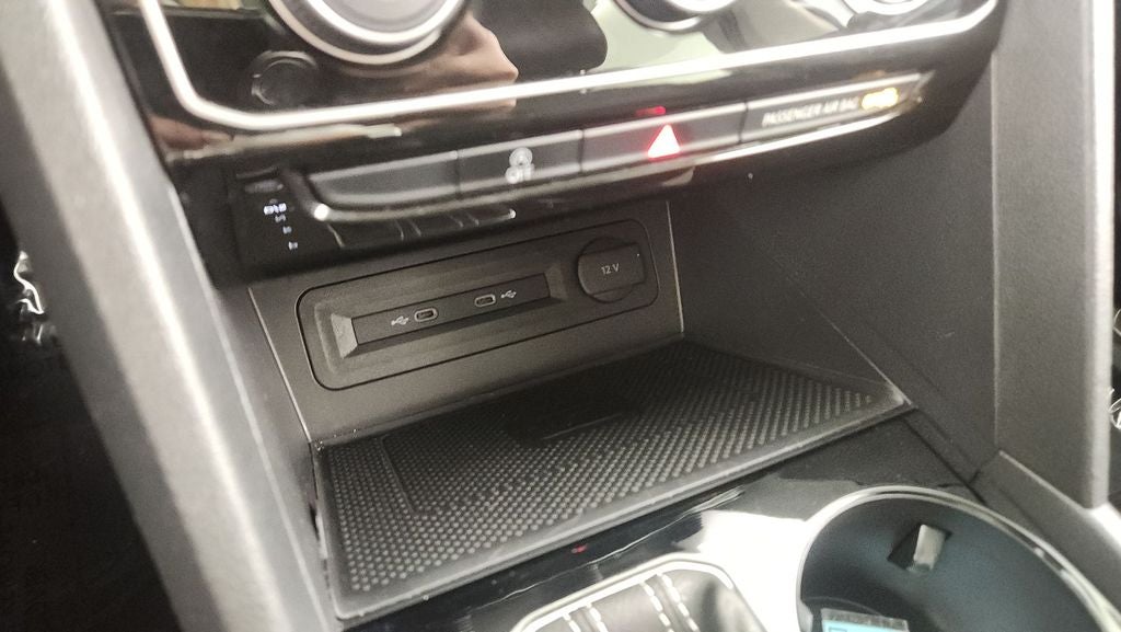 2022 Volkswagen Atlas 3.6L V6 SEL Premium R-Line