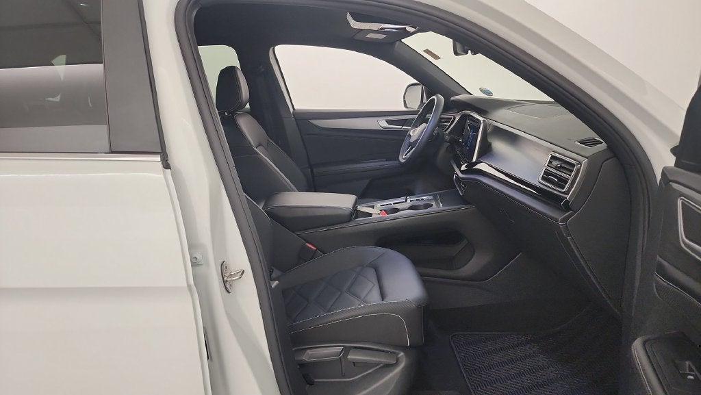 2024 Volkswagen Atlas Cross Sport 2.0T SE