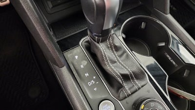 2023 Volkswagen Atlas Cross Sport 2.0T SEL R-Line