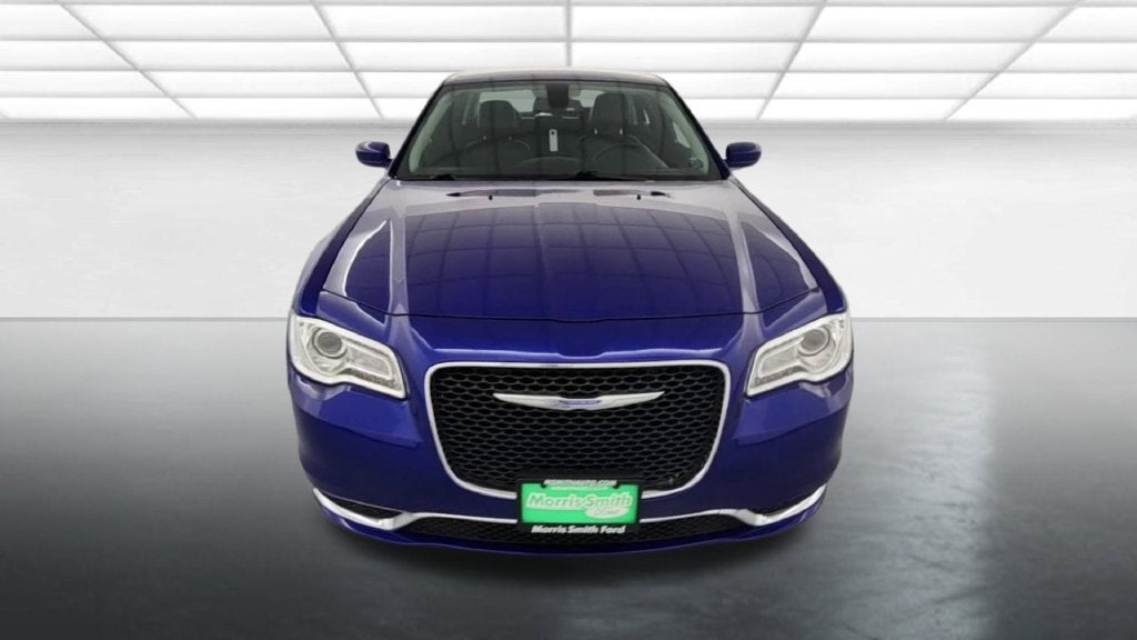 2018 Chrysler 300 Touring