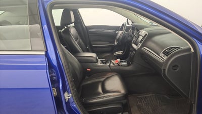 2018 Chrysler 300 Touring