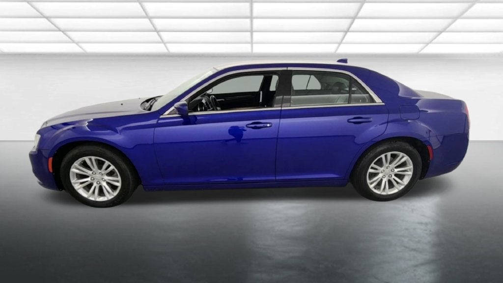 2018 Chrysler 300 Touring
