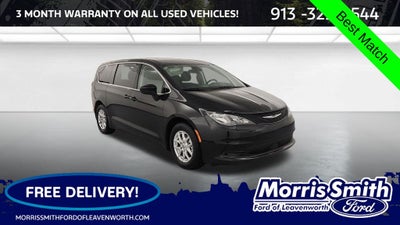 2023 Chrysler Voyager LX