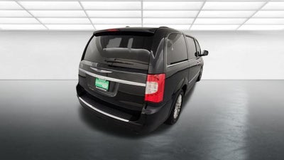 2014 Chrysler Town & Country Touring-L