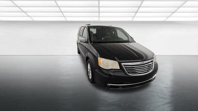 2014 Chrysler Town & Country Touring-L
