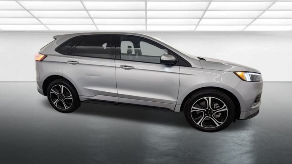 2023 Ford Edge ST