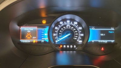 2023 Ford Edge SE