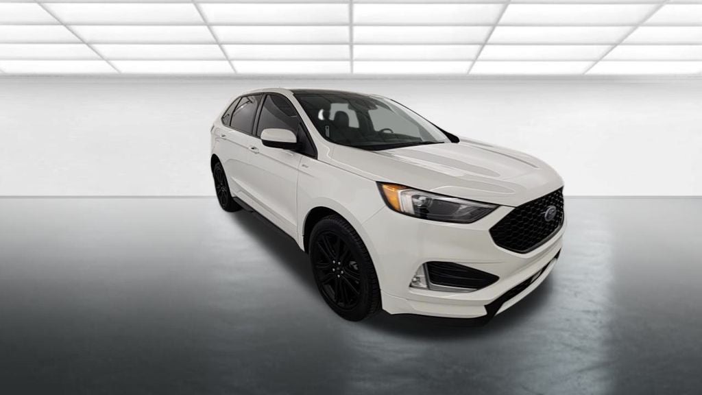 2022 Ford Edge ST Line