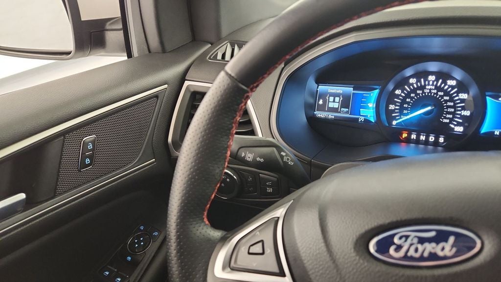 2022 Ford Edge ST Line