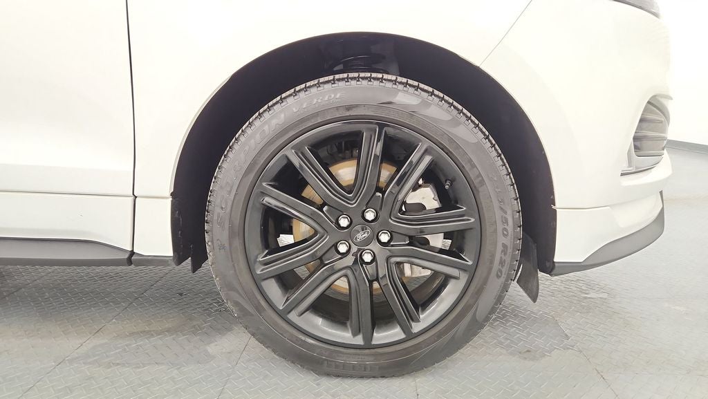 2022 Ford Edge ST Line