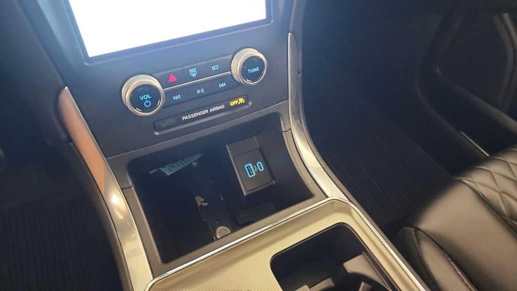 2023 Ford Edge Titanium